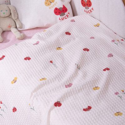 NEF-NEF ΒΡΕΦΙΚΗ ΚΟΥΒΕΡΤΑ ΠΙΚΕ ΚΟΥΝΙΑΣ LADY BUG 110X150 NEF-NEF HOMEWARE, 100% BAMBAKI