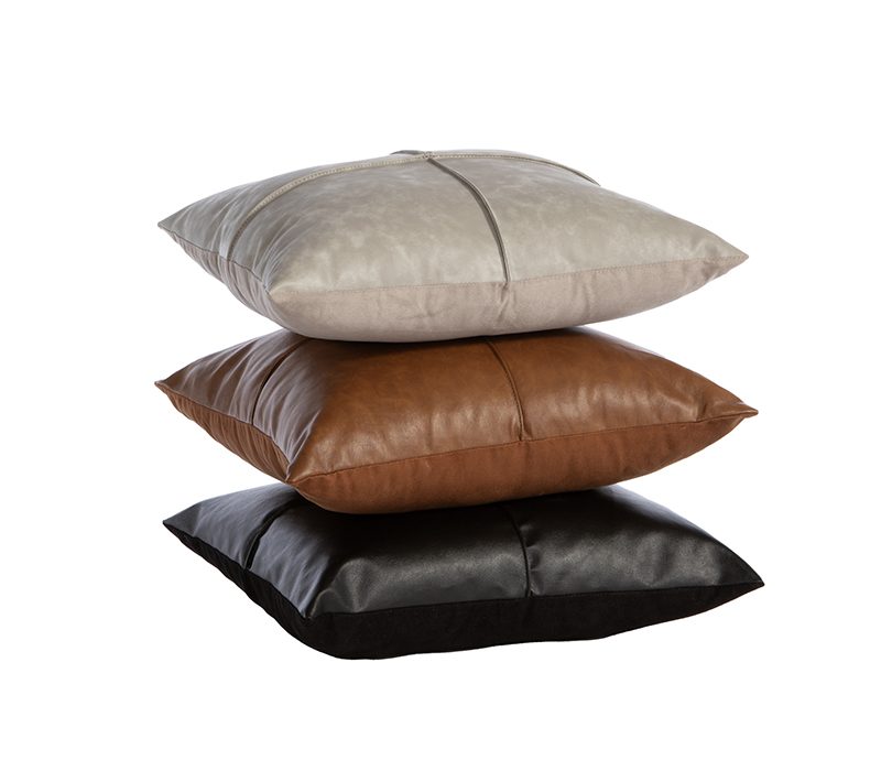 ΔΙΑΚΟΣΜΗΤΙΚΟ ΜΑΞΙΛΑΡΙ LETHAL 45Χ45 ΜΕ ΥΦΗ ΔΕΡΜΑΤΟΣ NEF-NEF HOMEWARE, ΤΕΧΝΗΤΟ ΔΕΡΜΑ